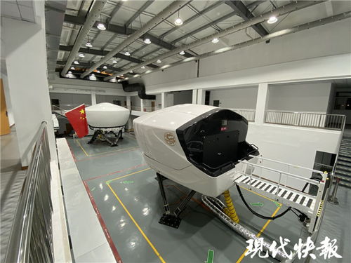 校企聚力創(chuàng)新，國產(chǎn)全動飛行模擬機首架交付